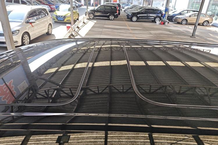 Used Denza D9 2022 DM-i 970 Four-Wheel Drive Prestige Model
