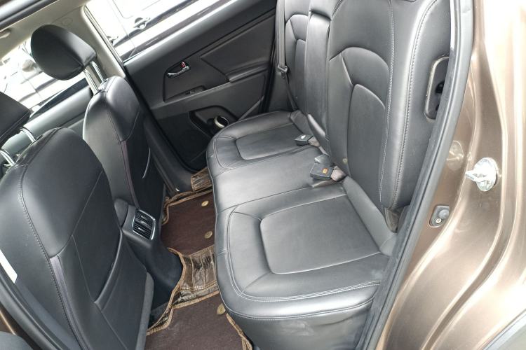 Used Kia Sportage R 2015 2.0L Automatic Two-Wheel Drive DLX Model