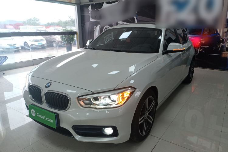 Used BMW 1 Series 2018 118i Sport Design Package