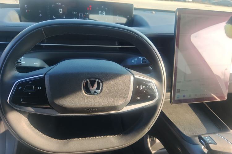 Used CHANGAN Eado DD 2023 Blue Whale NE 1.5T GDI DCT Luxury Edition Interior 4