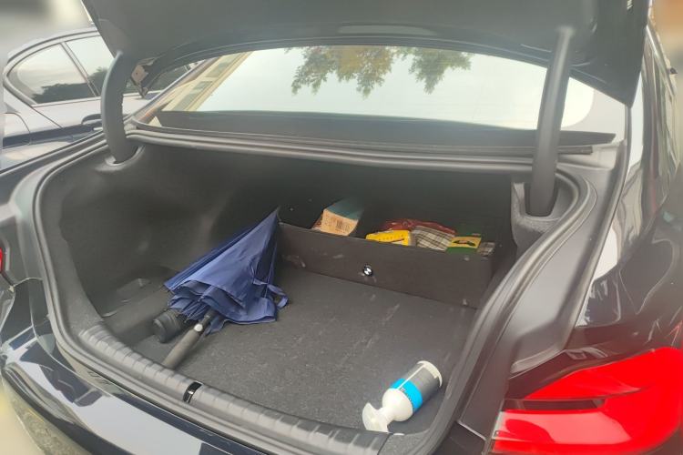 Used BMW 5 Series 2023 530Li Luxury Edition M Sport Package Trunk