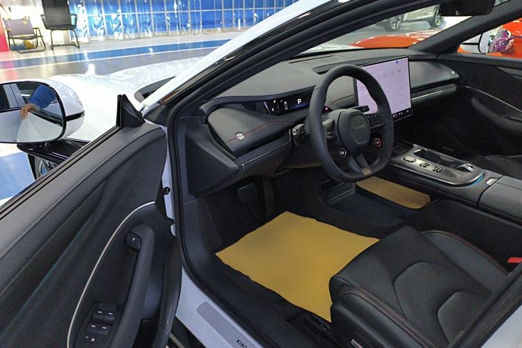 Used Xiaomi Auto SU7 2024 Rear-Drive Ultra-Long Range Advanced Pro-Level Intelligent Driving Version Driver Seat