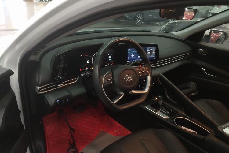 Used Hyundai Elantra 2021 1.5L CVT GLX Elite Edition
