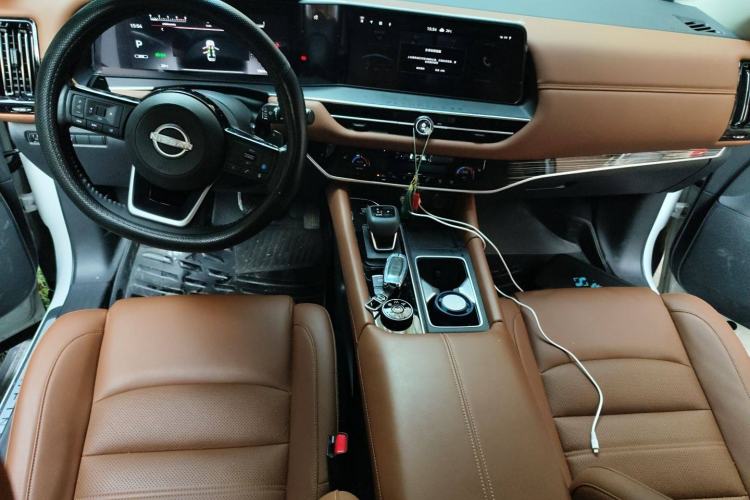 Used Nissan Pathfinder 2024 380 VC-TURBO Four-Wheel Drive Intelligent Driving Version 6 Seats Interior 2