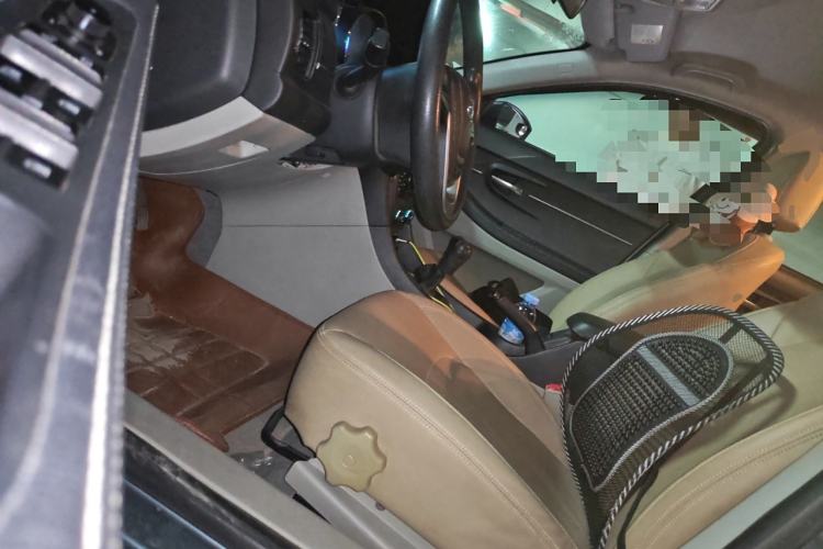 Used BAIC Senova D50 2014 1.5L manual standard version