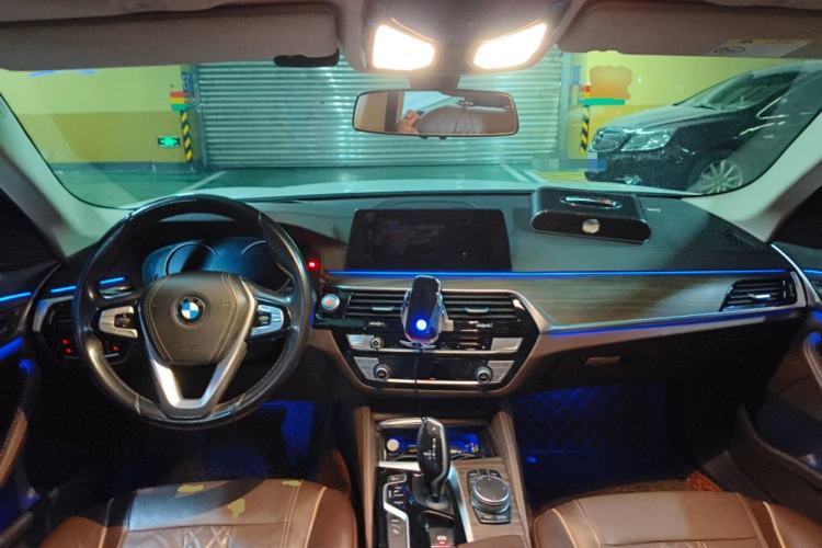 Used BMW 5 Series New Energy 2019 530Le Luxury Package
