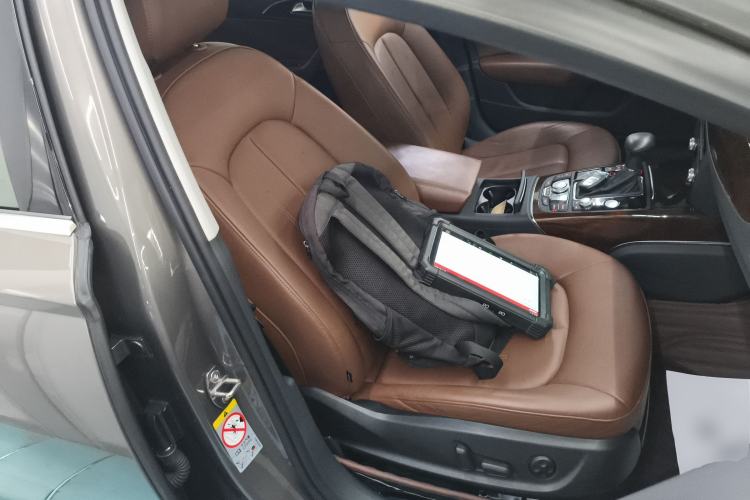 Used Audi A6L 2014 30 FSI Luxury Model Right Front Seat