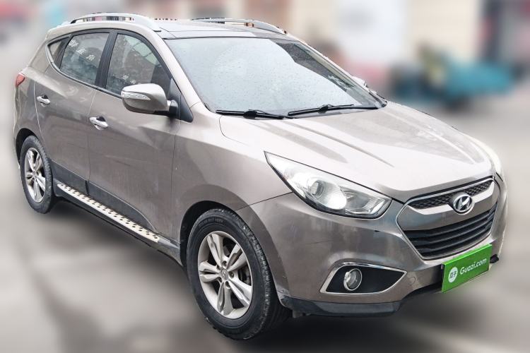 Used Hyundai ix35 2012 2.4L Automatic Two-Wheel Drive Prestige Edition GLS Front Right 45 Deg