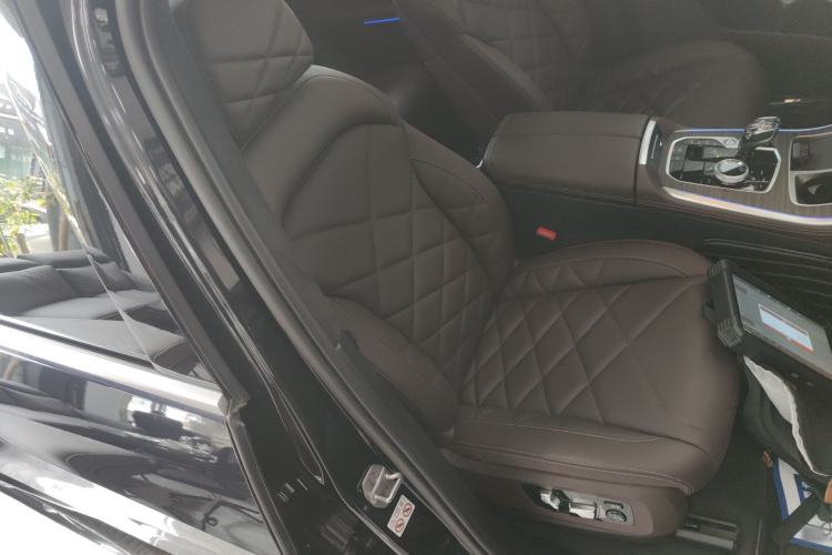 Used BMW X5 2022 Restyled xDrive 40Li M Sport Package
