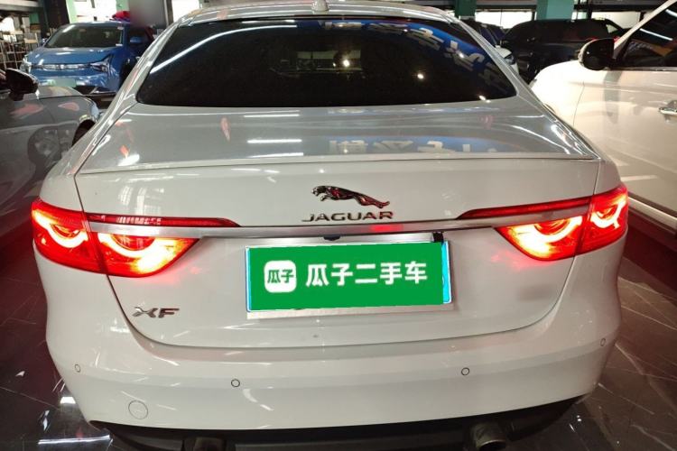 Used Jaguar XF 2016 XF 2.0T Two-Wheel-Drive R-Sport Sport Edition
