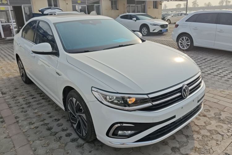 Used Volkswagen Bora 2023 300TSI DSG Prestige Edition
