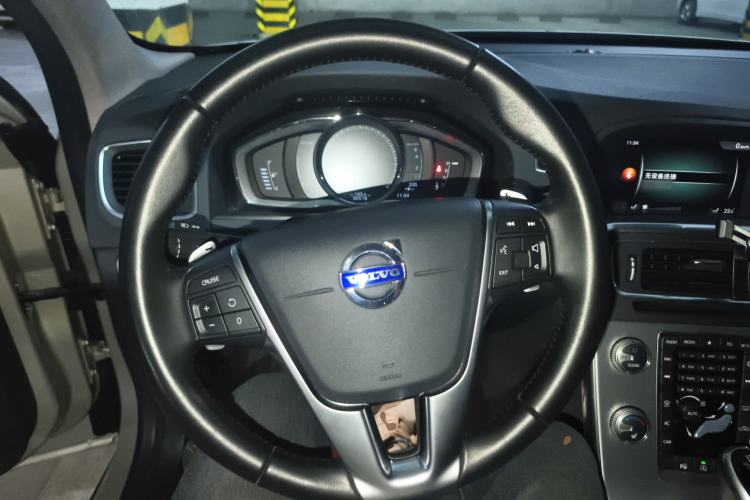 Used Volvo V60 2017 T5 Zhiya Edition China V Standard
