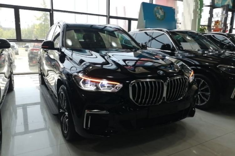Used BMW X5 2022 Restyled xDrive 30Li Luxury Version M Sport Package