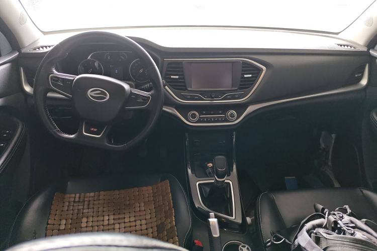 Used Land X2 2017 1.6L Manual Sharp Edition
