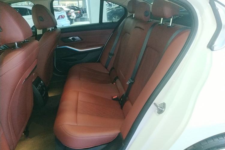 Used BMW 3 Series 2024 325i M Sport Package