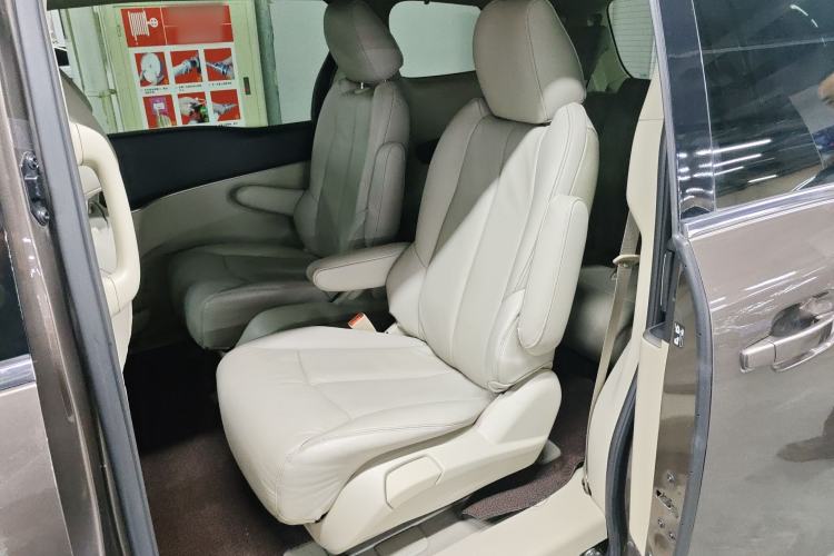 Used Buick GL8 2015 2.4L Luxury Business Premium Edition