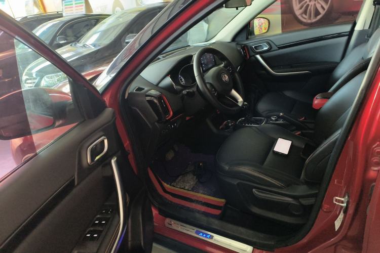 Used Dongfeng Aeolus AX4 2017 1.4T DCT Trendy & Stylish Model
