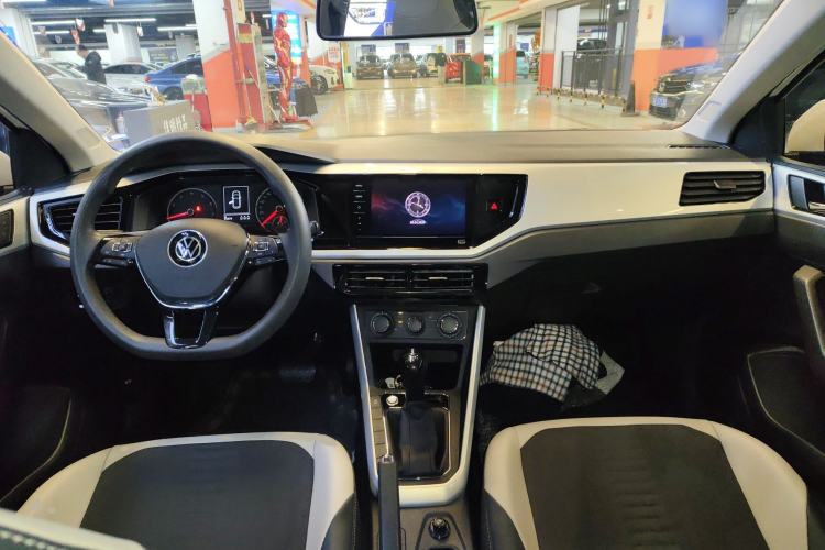 Used Volkswagen Polo 2021 Plus 1.5L Automatic Colorful Tech Edition Center Console