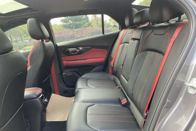 Used GAC Trumpchi EMPOW 2021 270T DCT J16 Version