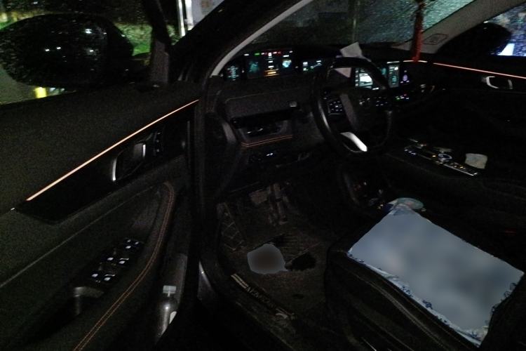 Used CHANGAN UNI-K 2021 2.0T All-Wheel Drive Prestige Version