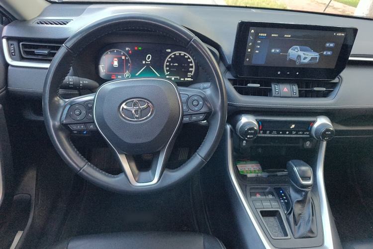 Used Toyota Wildlander 2023 2.0L CVT Two-Wheel Drive Luxury PLUS Edition Steering Wheel