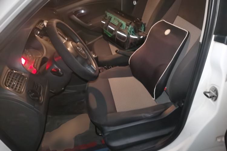 Used Volkswagen Polo 2013 1.4L Manual Fashion Edition Left Front Seat