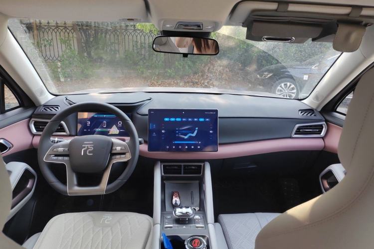 Used BYD Yuan UP 2024 401KM Beyond Edition Interior 1