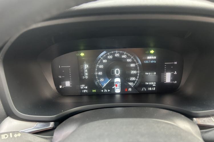 Used Volvo S60 2021 T4 Zhiyi Luxury Edition