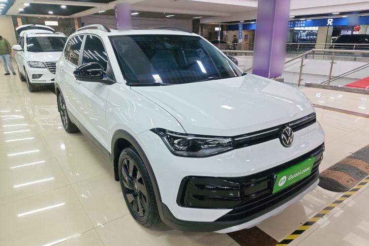 Used Volkswagen Tharu 2025 New Sharp 300TSI Ambitious Edition Front Right 45 Deg