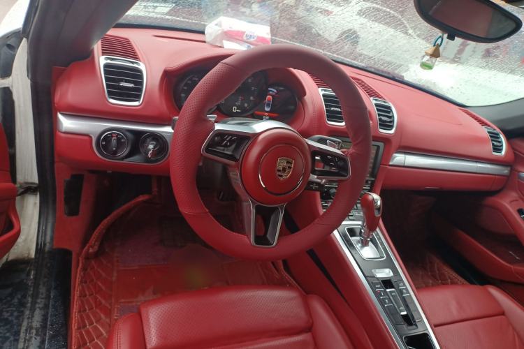 Used Porsche Boxster 2013 Boxster 2.7L
