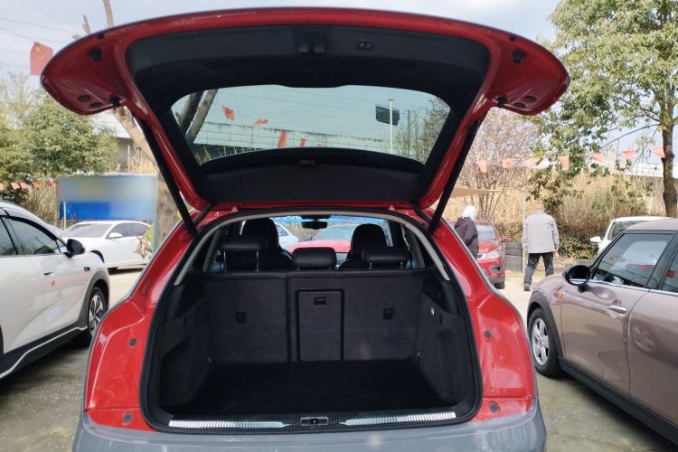 Used Audi Q3 2016 35 TFSI quattro all-wheel-drive style model
