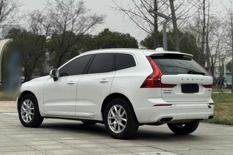 Used Volvo XC60 2021 T5 4x4 Smart Luxury Edition
