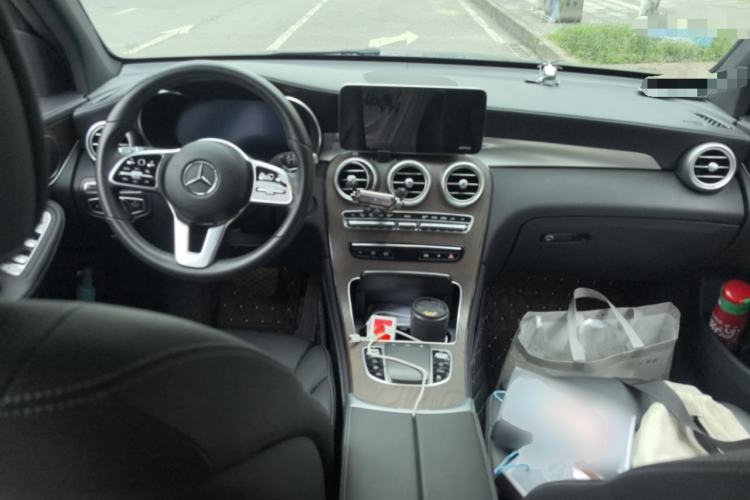 Used Mercedes-Benz GLC 2020 Facelift GLC 260 L 4MATIC Luxury Edition
