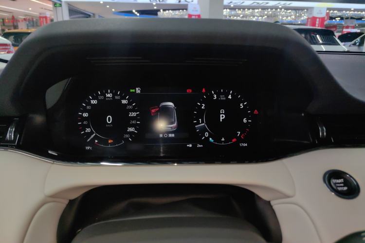 Used Land Rover Range Rover Evoque 2021 Range Rover Velar L 249PS R-Dynamic First Edition
