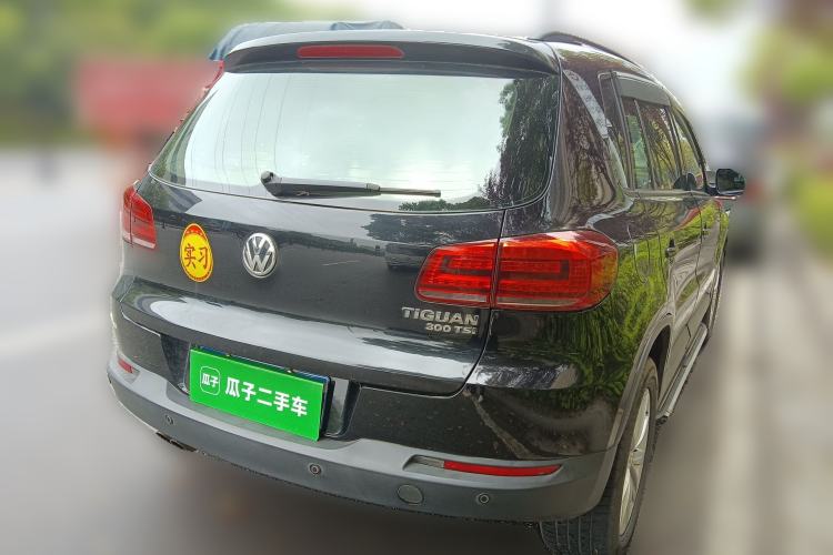 Used Volkswagen Tiguan 2016 300TSI Automatic All-Wheel Drive Fashion Vision Edition Rear Right 45 Deg