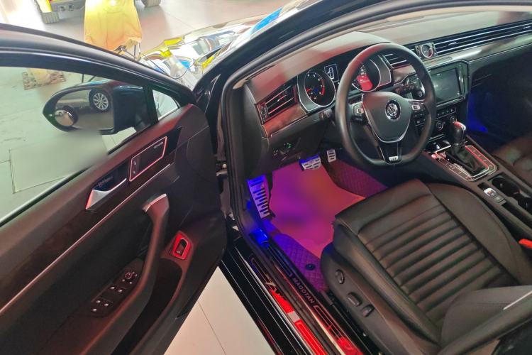 Used Volkswagen Magotan 2019 330TSI DSG Luxury Version China VI Standard