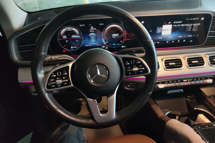 Used Mercedes-Benz GLE 2021 GLE 450 4MATIC Stylish Model Steering Wheel