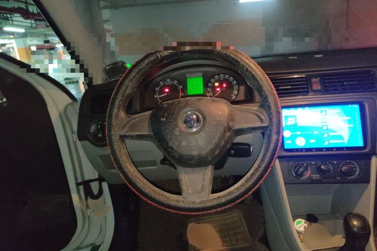 Used Skoda Rapid 2016 1.6L Manual Front-Wheel-Drive Version