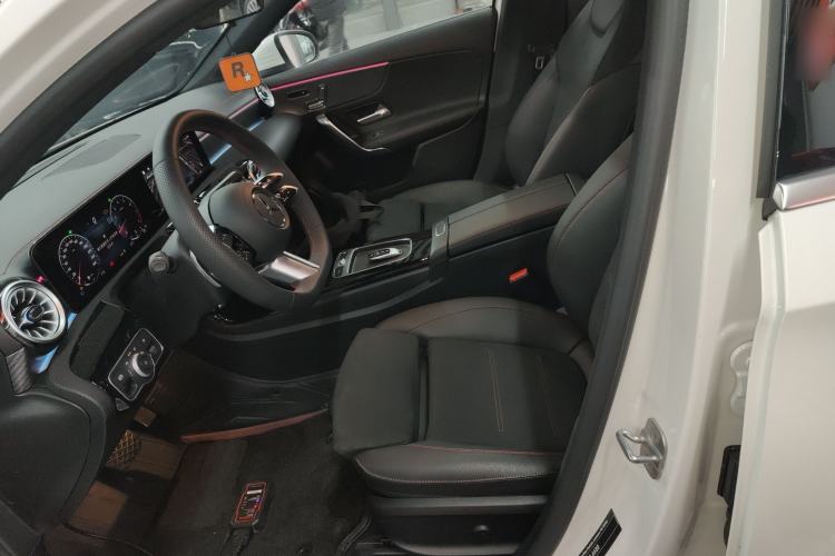 Used Mercedes-Benz A-Class 2024 Updated A 200 L Fashion Version
