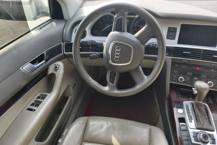 Used Audi A6L 2010 3.0 TFSI quattro Luxury Model
