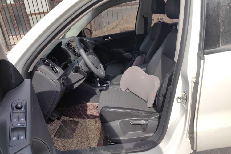 Used Volkswagen Tiguan L 2015 1.8TSI Automatic Two-Wheel Drive Trend Edition
