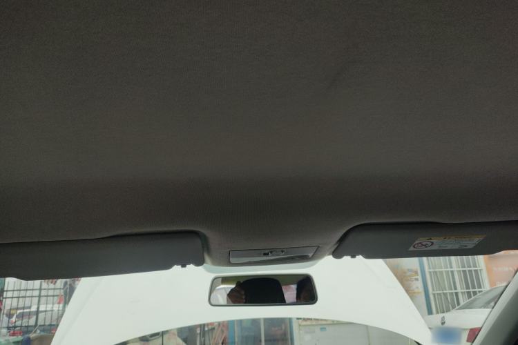 Used Volkswagen Jetta 2015 1.6L Automatic Fashion Model
