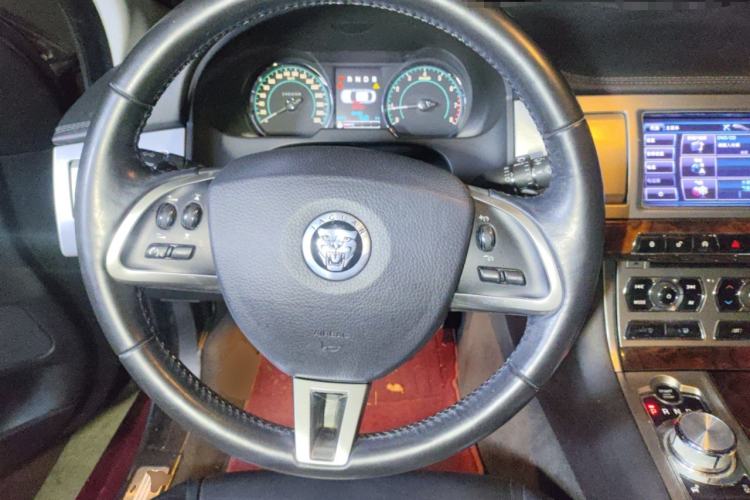 Used Jaguar XF 2013 XF 3.0 SC Prestige Edition