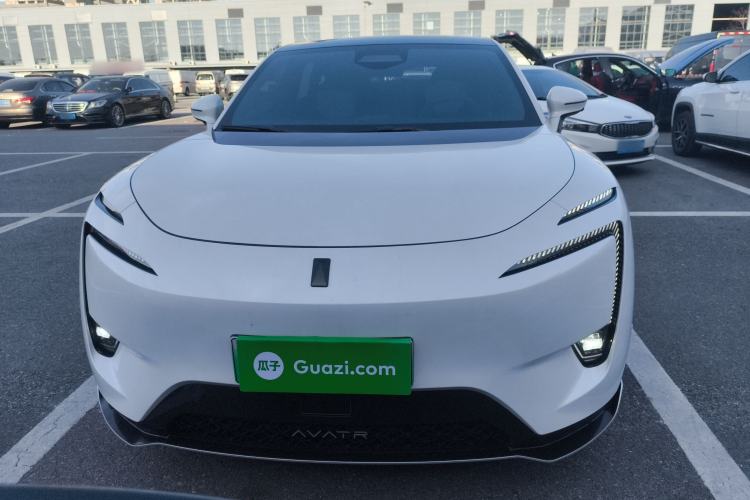 Used Avatr 11 2023 Long-Range Single-Motor Version 5 Seats
