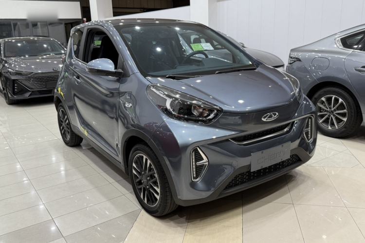Used Chery Little Ant 2022 Sweet Pink Edition Half-Sugar Version Lithium Iron Phosphate 29.2 kWh 30 kW 301 km
