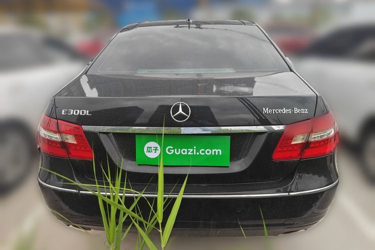 Used Mercedes-Benz E-Class 2009 E 300 Fashion Model
