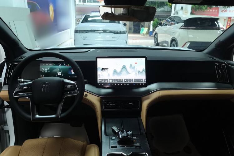 Used BYD Song L DM-i 2024 112 km Leading Edition