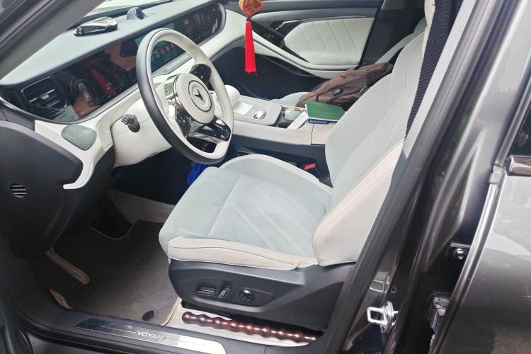 Used VOYAH FREE 2025 318 259 km All-Wheel-Drive Exploration Edition