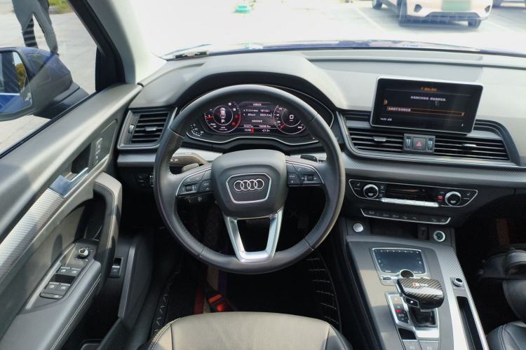 Used Audi Q5L 2020 45 TFSI Prestige Fashion Model Steering Wheel