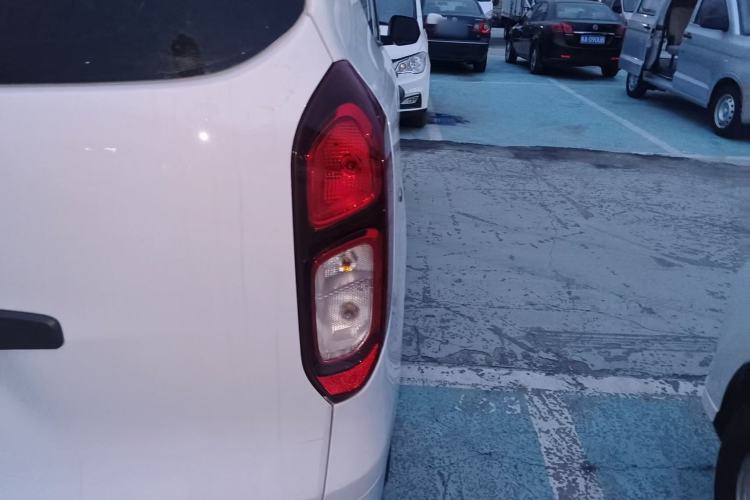 Used Wuling Hongguang New Energy 2025 Extended-Range Hybrid 50 km Standard Version